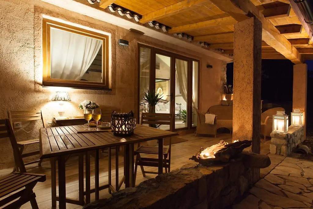 La Villetta - First Class Location With Big Private Pool Apartment Krk Island Krk Town